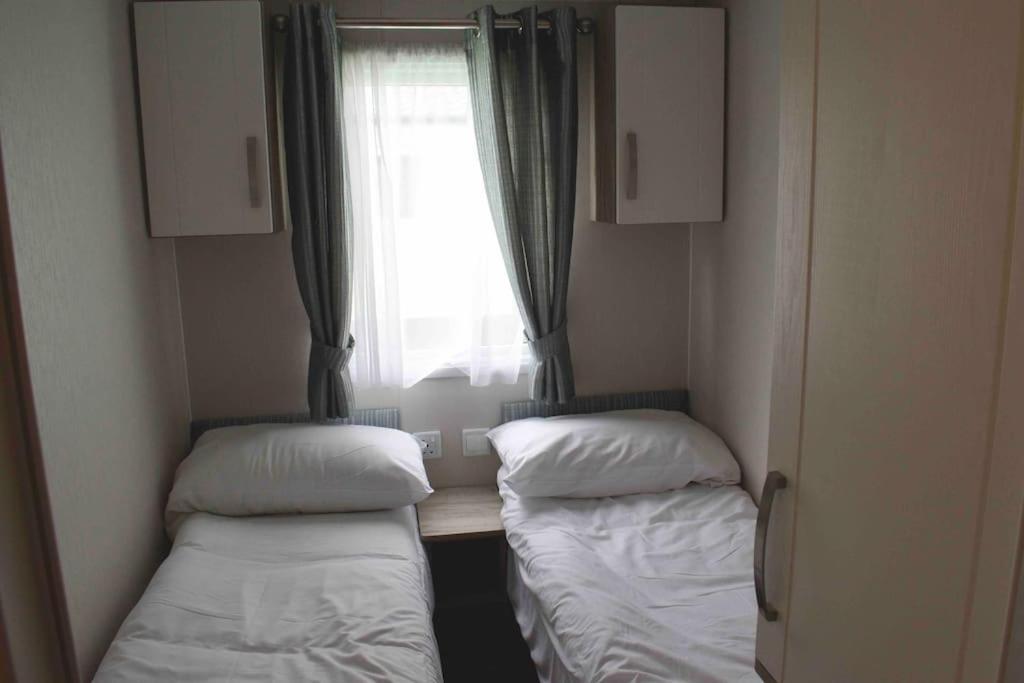 Stevenston Scottish Holiday Home מראה חיצוני תמונה